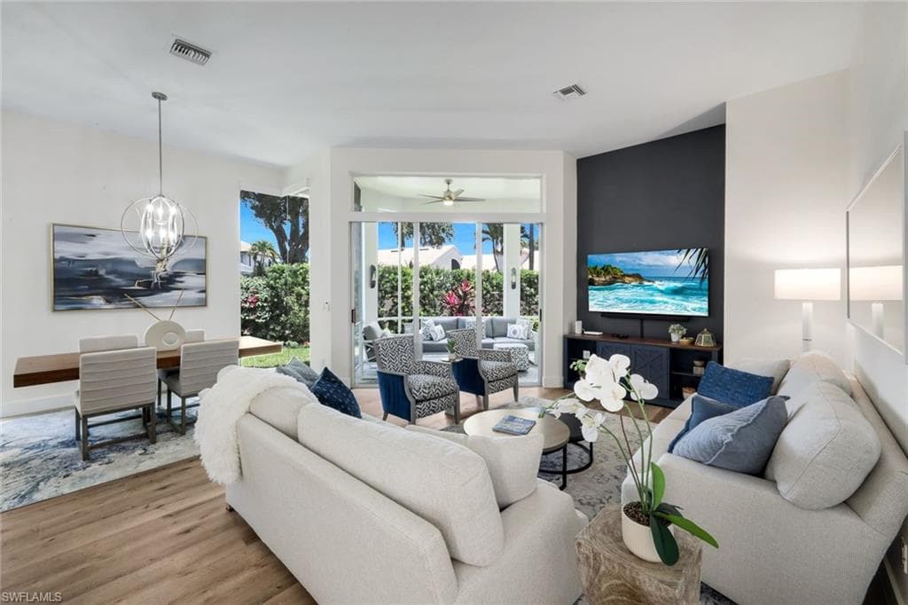 155 San Rafael Ln, Naples, photo 2