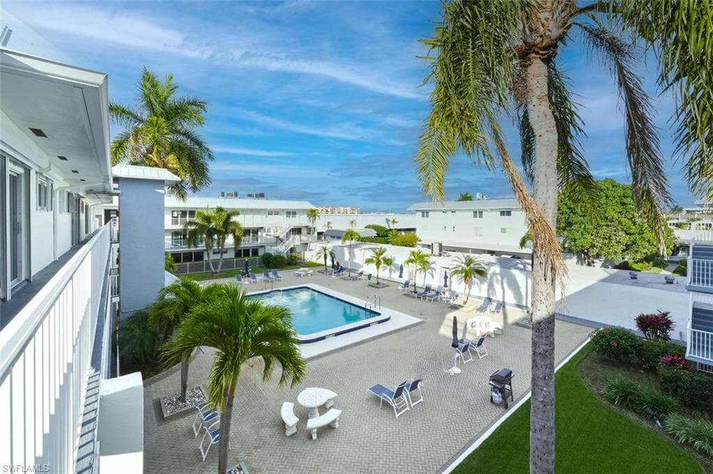 1100 8th Ave #309c, Naples