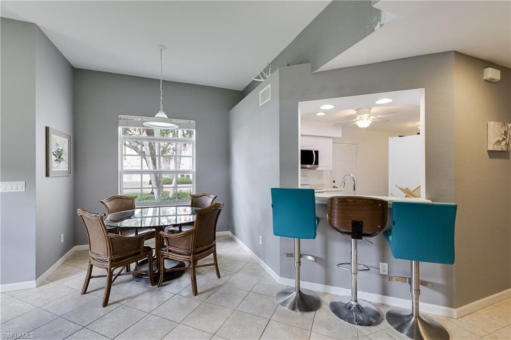 25080 Peacock Ln #102, Naples, photo 2