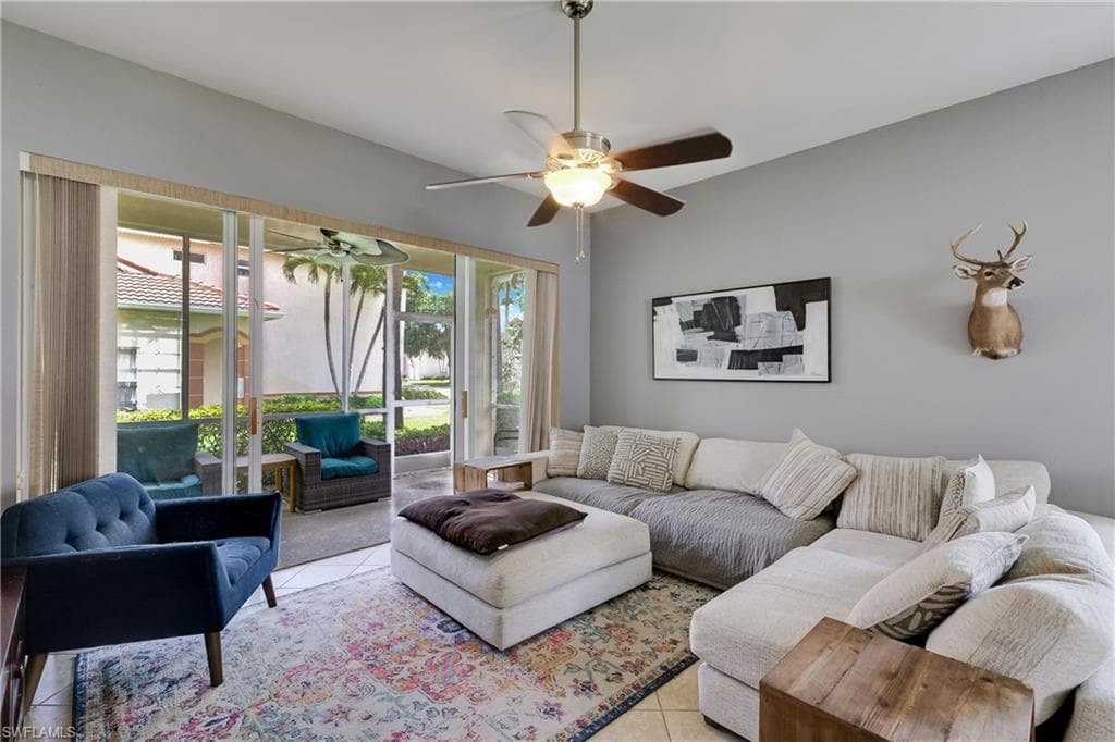 25080 Peacock Ln #102, Naples, photo 3