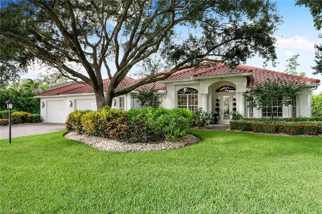8037 Vera Cruz Way, Naples