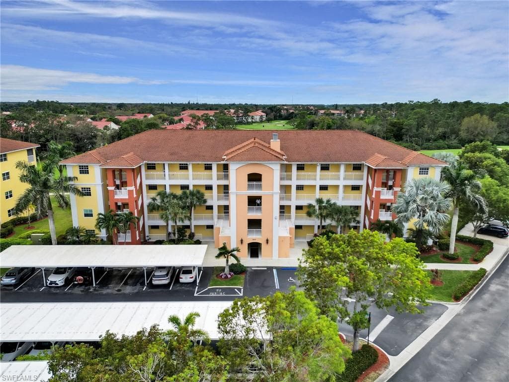 6816 Sterling Greens Pl #1103, Naples, photo 3