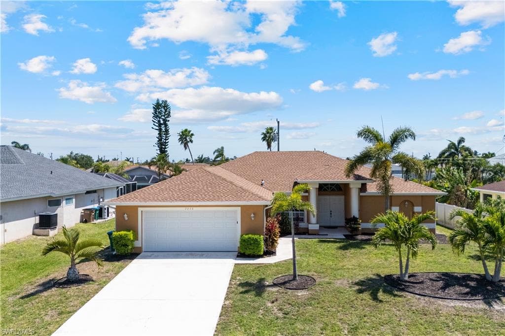 2228 26th Ter, Cape Coral, photo 2
