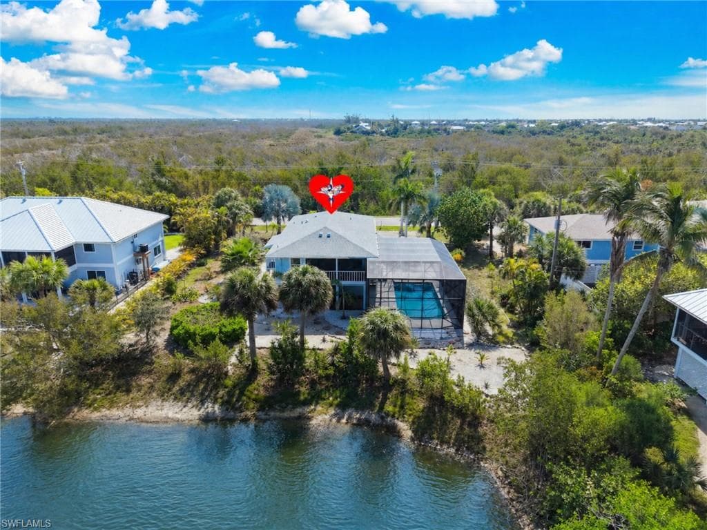 589 Rabbit Rd, Sanibel
