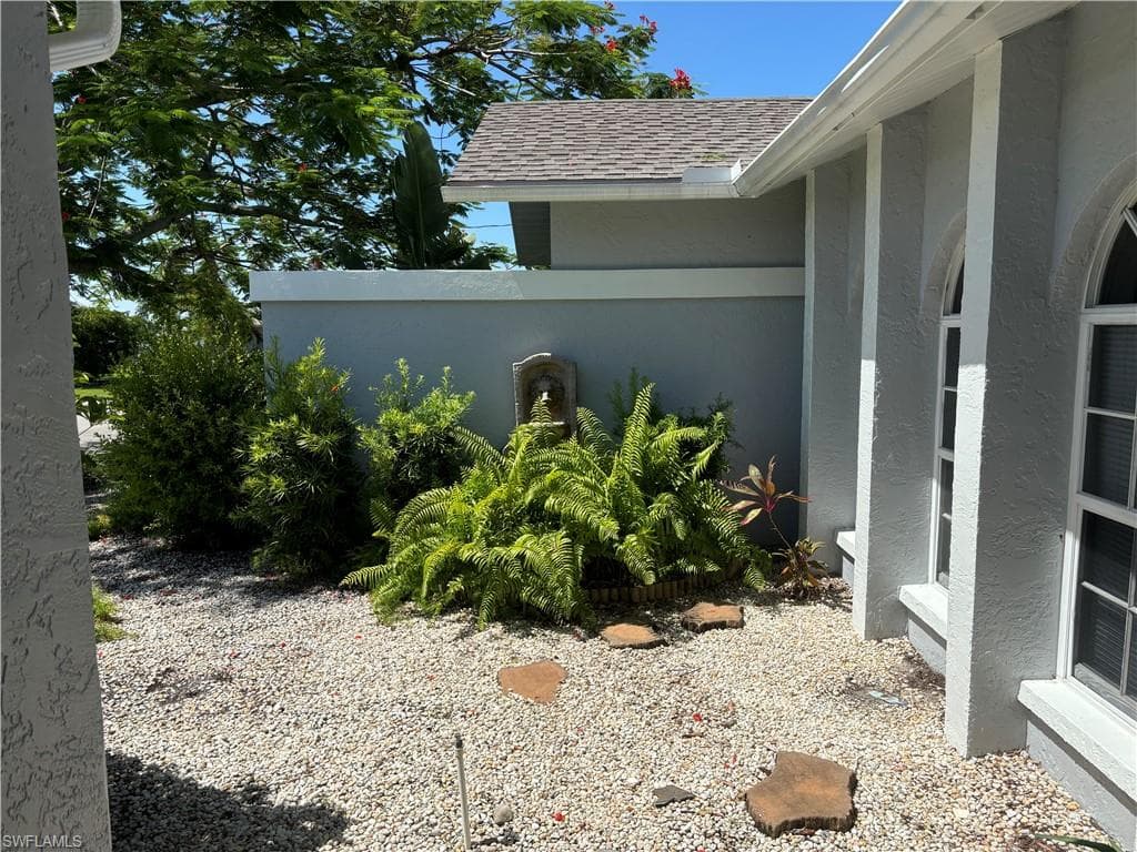 22 10th Ave, Cape Coral, photo 2