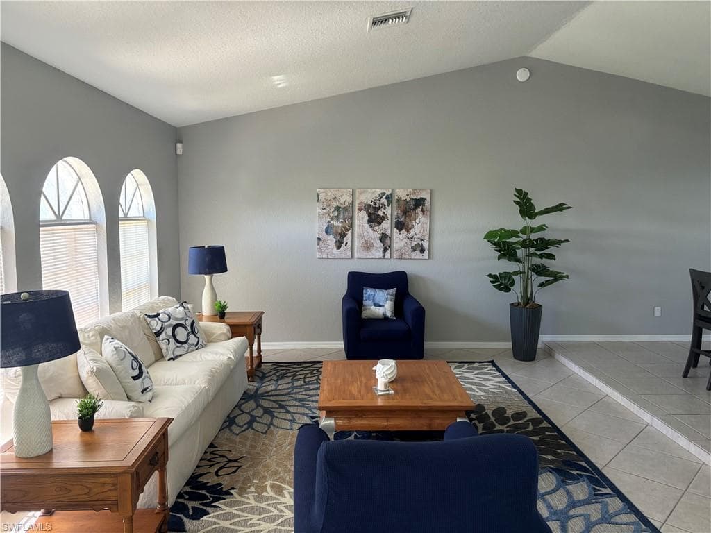 22 10th Ave, Cape Coral, photo 3