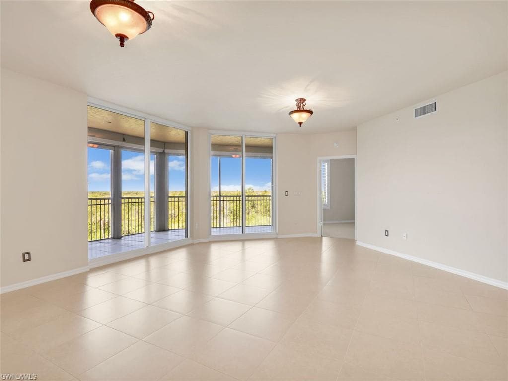 1001 Arbor Lake Dr #202, Naples
