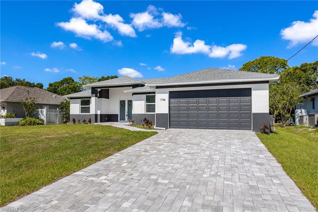 1746 26th Ave, Cape Coral