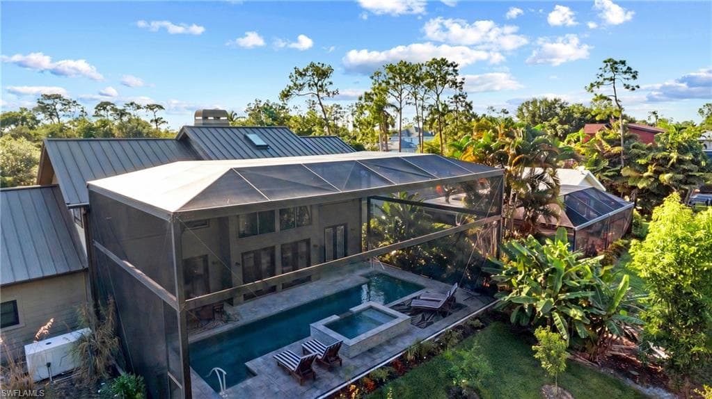 5700 Waxmyrtle Way, Naples, photo 3
