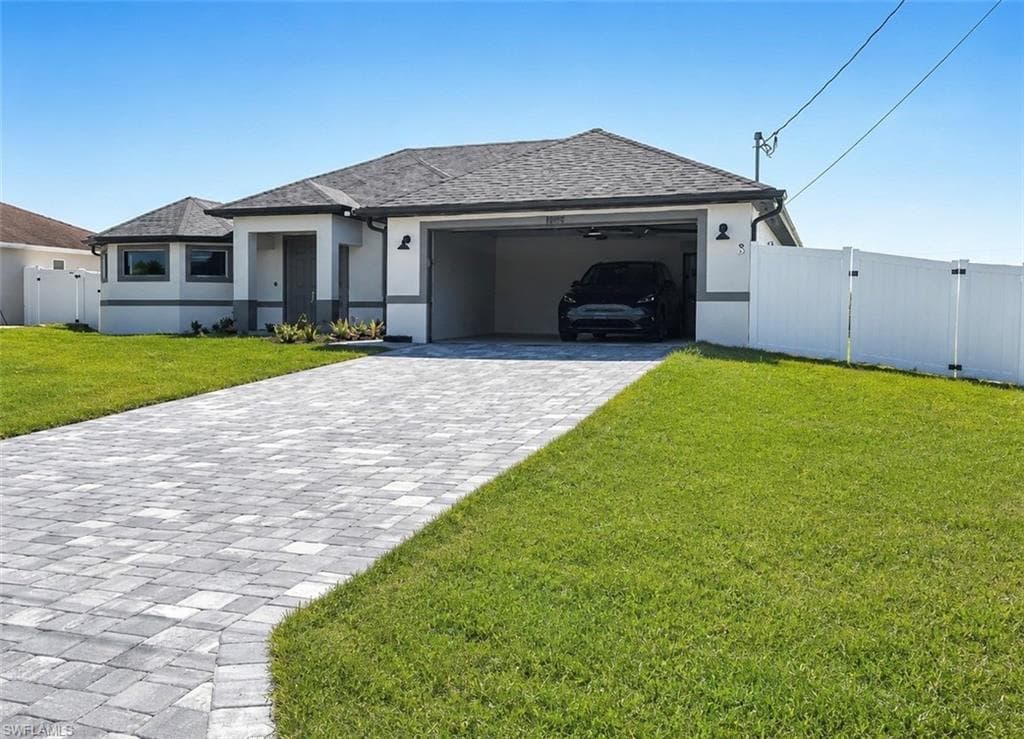 1008 12th Ave, Cape Coral