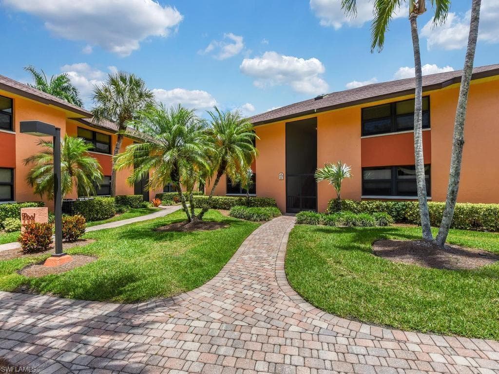 1512 Mainsail Dr #10, Naples, photo 2