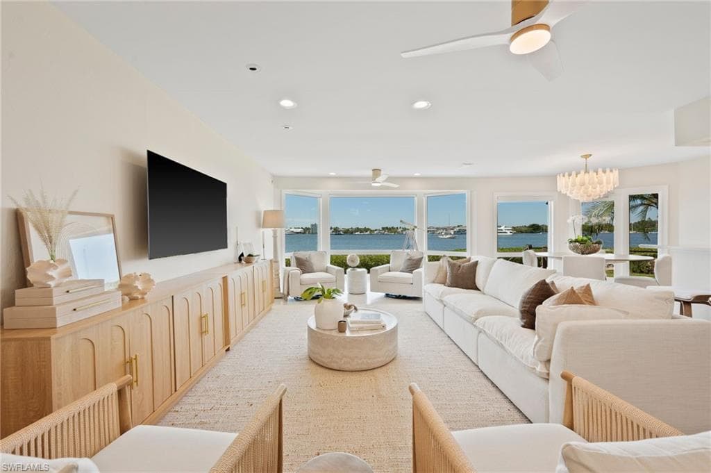 1301 Chesapeake Ave #1b, Naples, photo 3