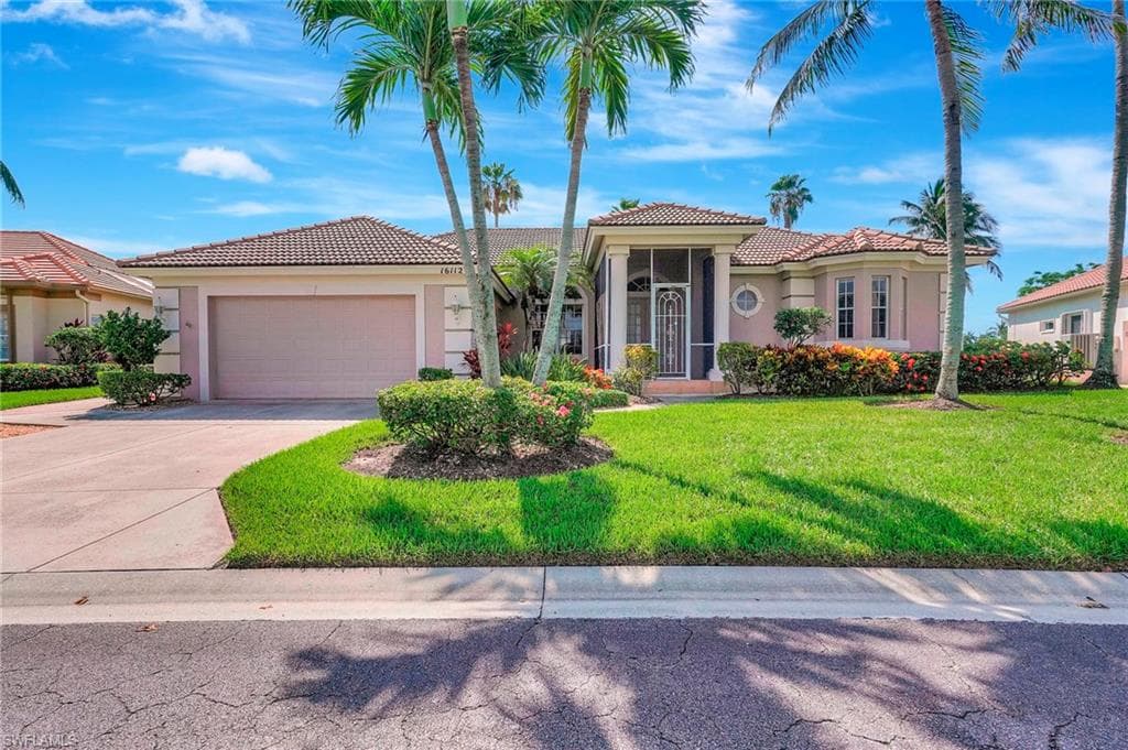 16112 Edgemont Dr, Fort Myers
