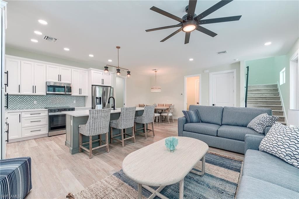 159 Delmar Ave, Fort Myers Beach, photo 3
