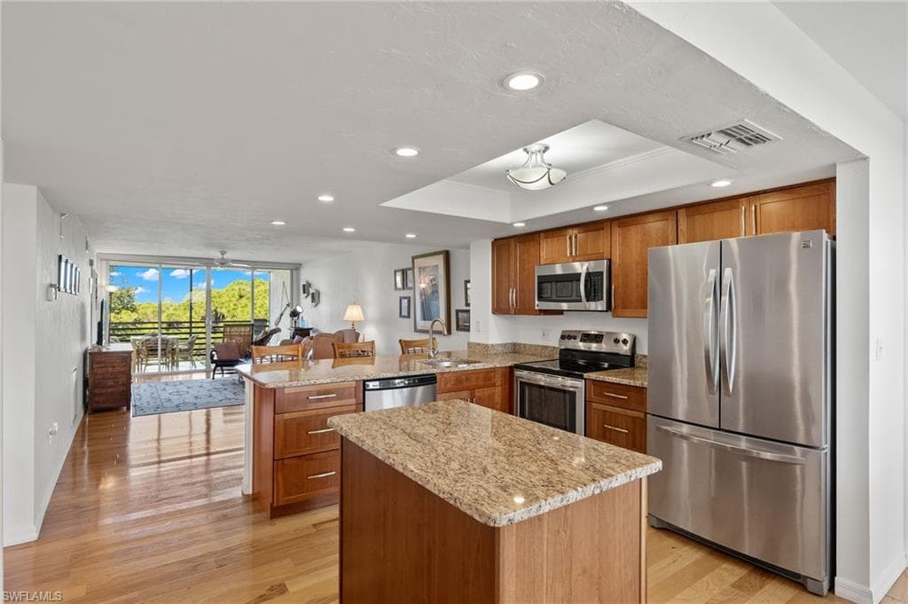 290 Naples Cove Dr #2602, Naples
