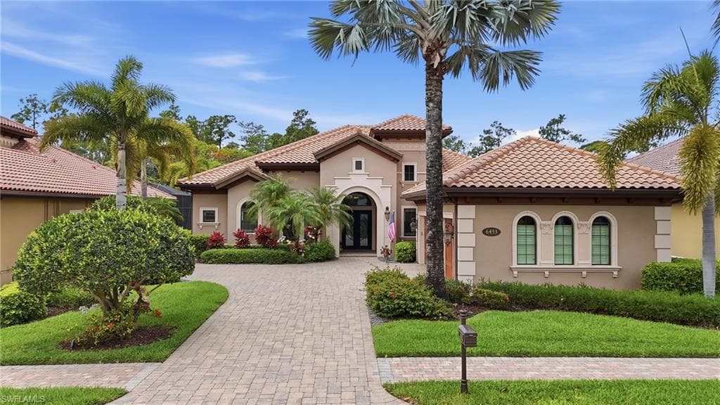 6453 Costa Cir, Naples