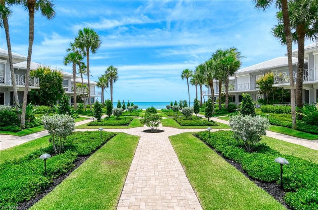 1851 Gulf Shore Blvd #4, Naples