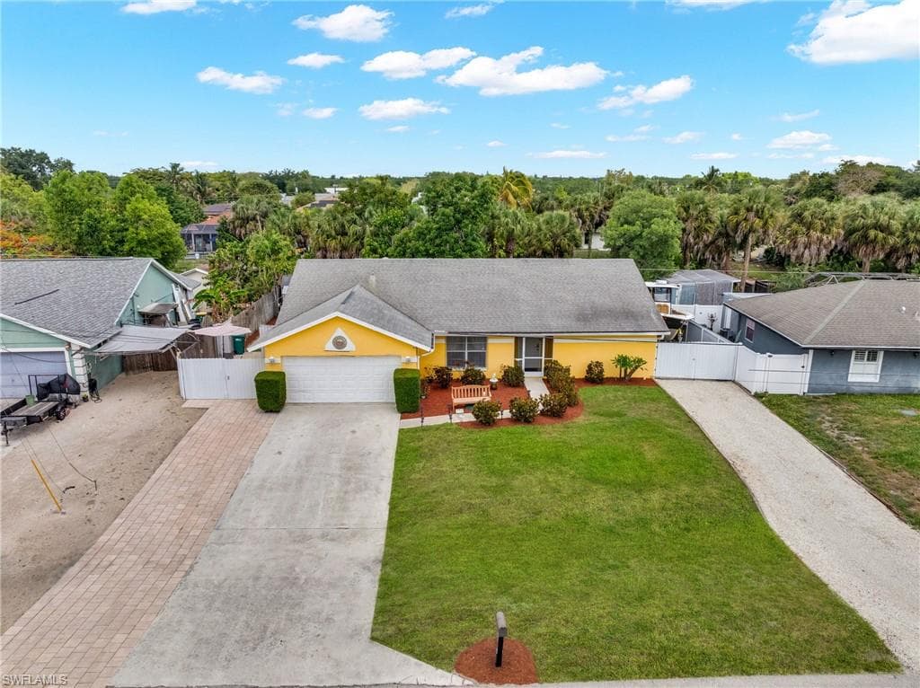4587 25th Ct, Naples, photo 3