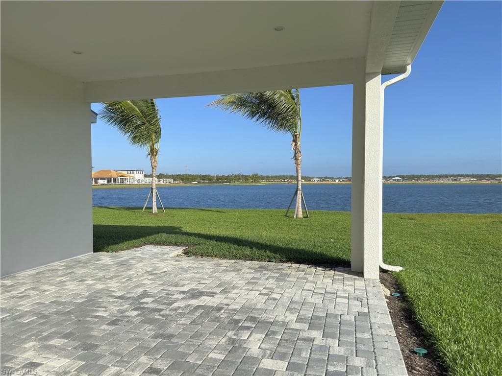 9077 Wisteria Way, Naples, photo 3