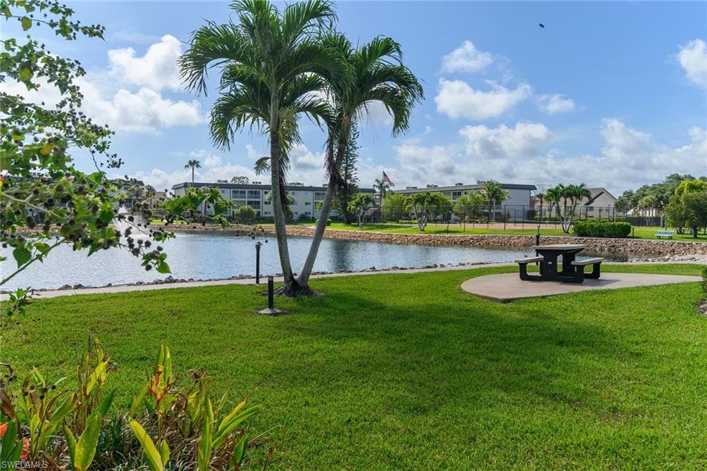 1000 Manatee Rd #a105, Naples
