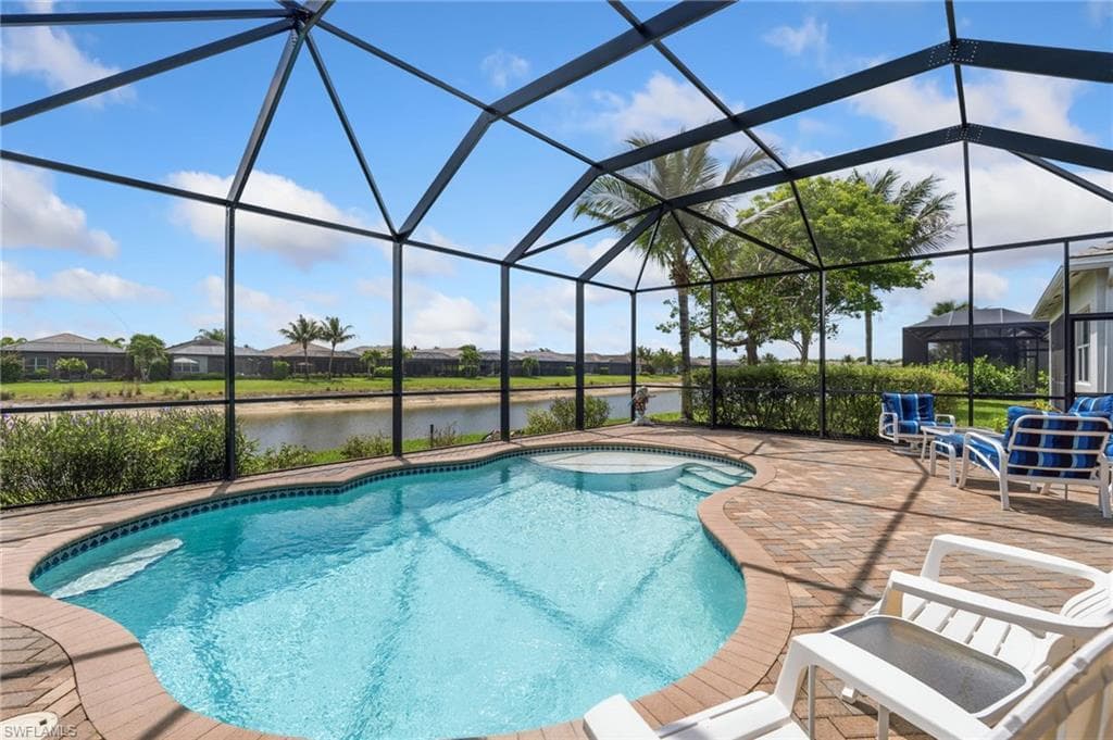28433 Capraia Dr, Bonita Springs, photo 2