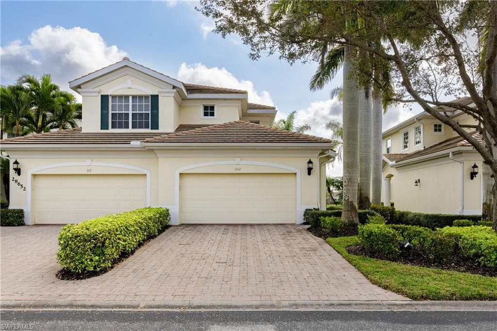 28652 San Lucas Ln #202, Bonita Springs