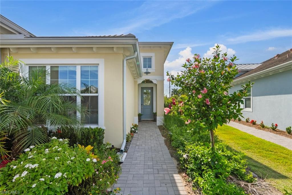 8849 Yucatan Ct, Naples, photo 2