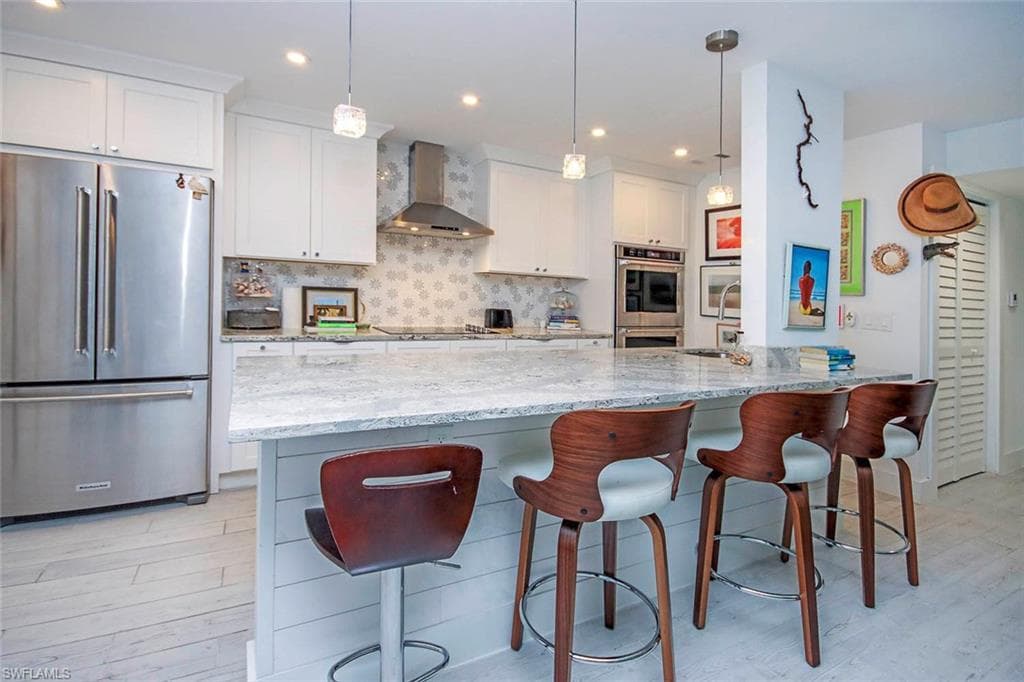 561 Periwinkle Way #f3, Sanibel, photo 3