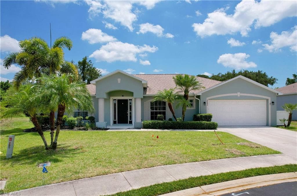 2682 Nature Pointe Loop, Fort Myers, photo 3