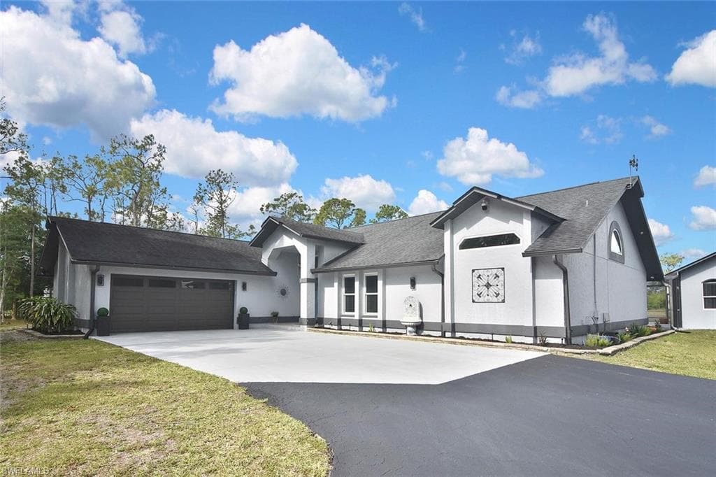 12206 Honeysuckle Rd, Fort Myers, photo 3