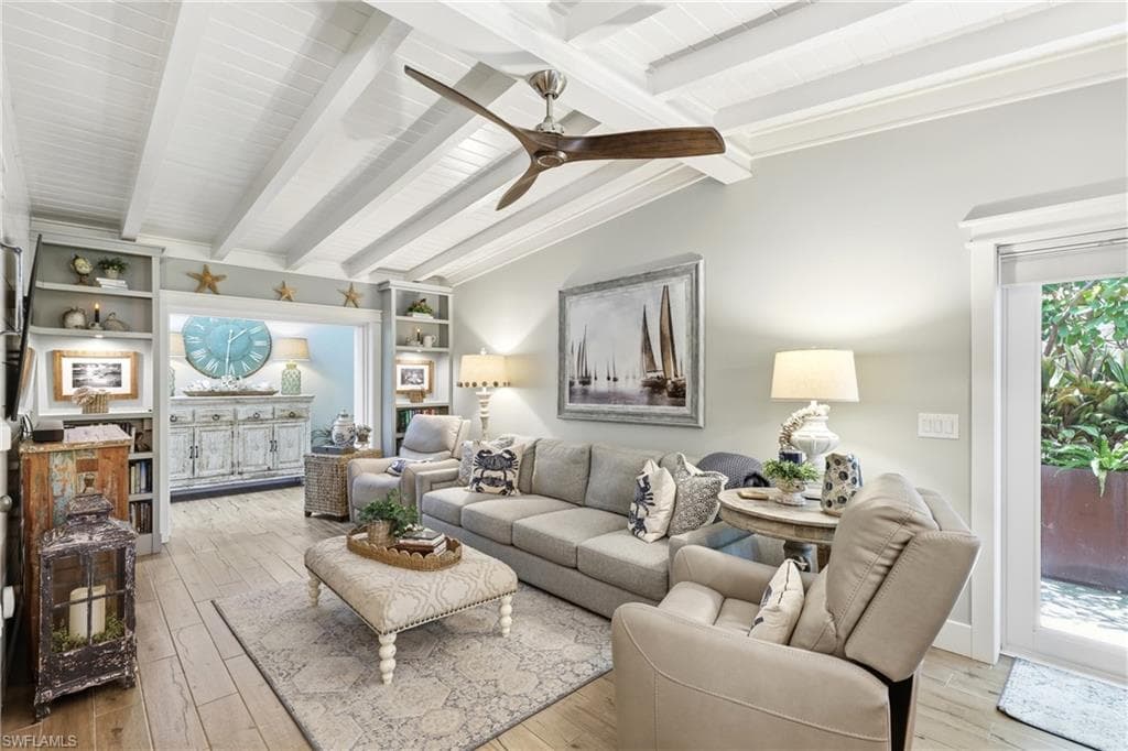 840 Myrtle Ter, Naples, photo 2