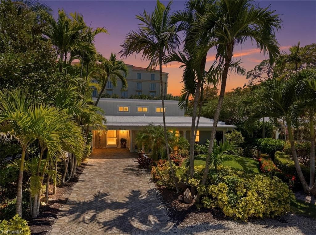 840 Myrtle Ter, Naples, photo 3