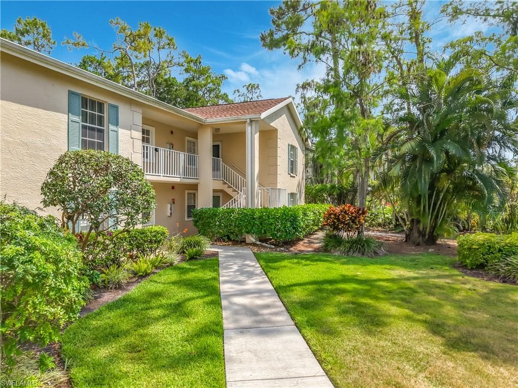 1708 Kings Lake Blvd #5-106, Naples, photo 2