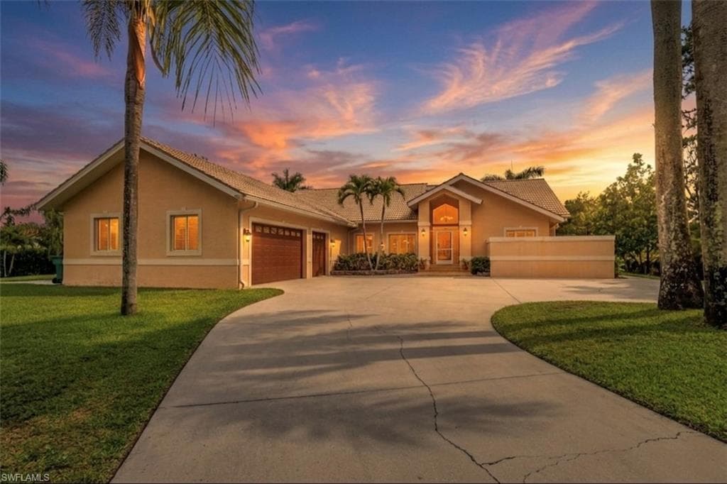 6020 Green Blvd, Naples