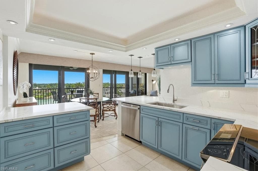 2400 Gulf Shore Blvd #604, Naples, photo 2