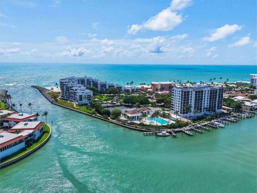 2400 Gulf Shore Blvd #604, Naples, photo 3