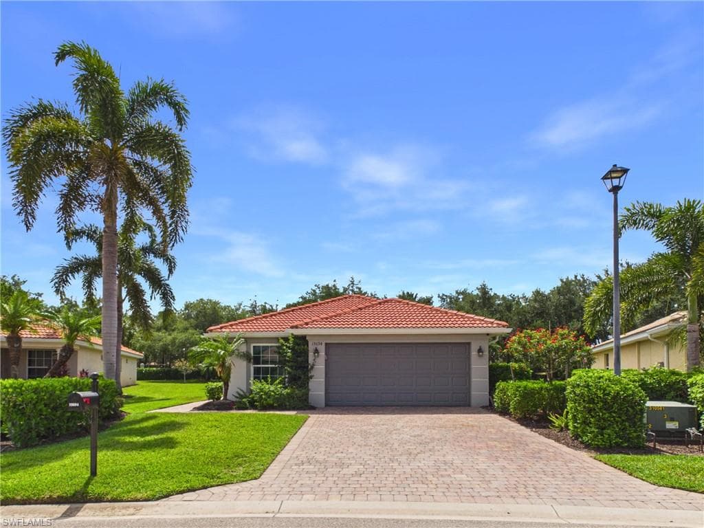 19694 Villa Rosa Loop, Estero, photo 2
