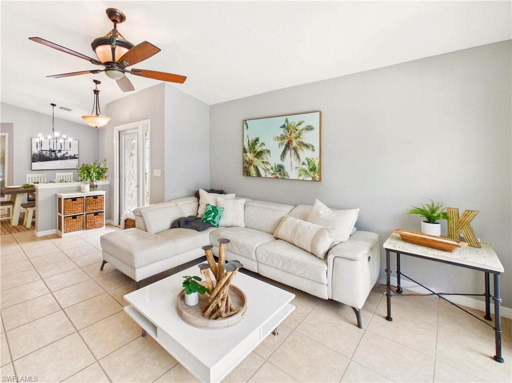 19694 Villa Rosa Loop, Estero, photo 3