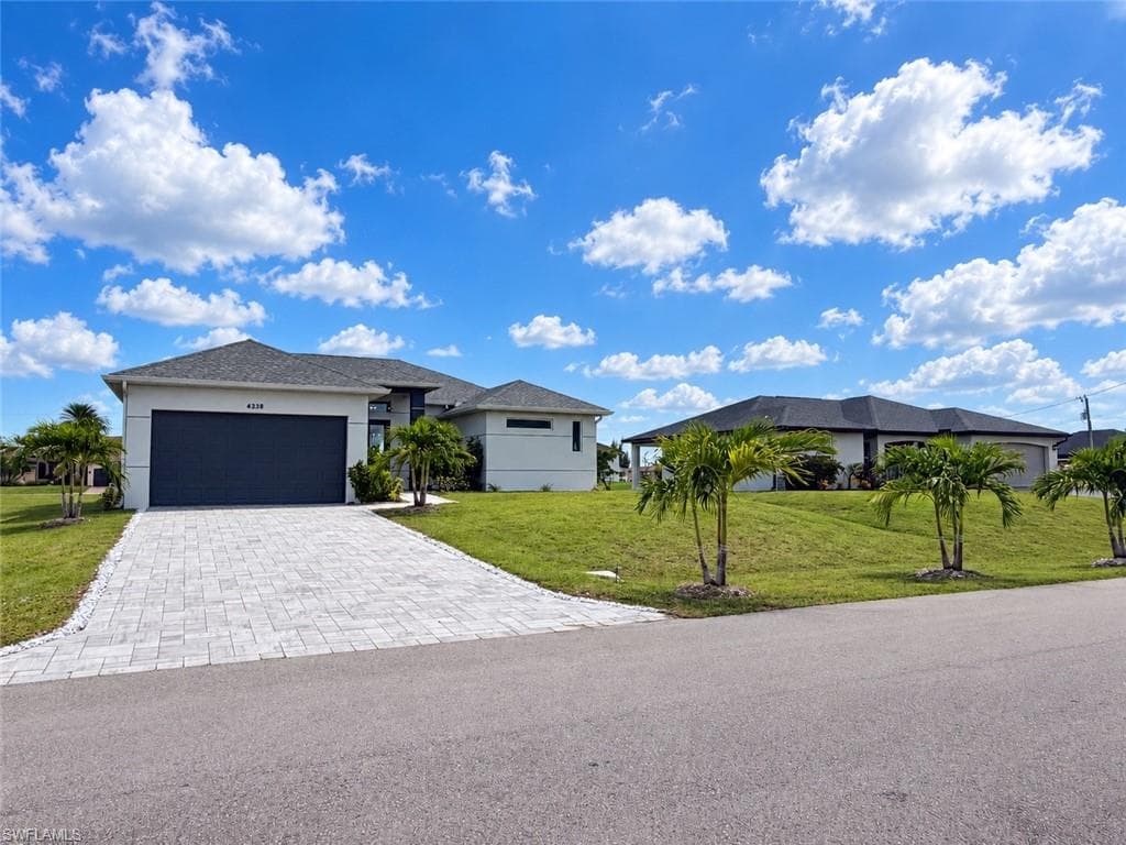 4338 31st Ter, Cape Coral, photo 3