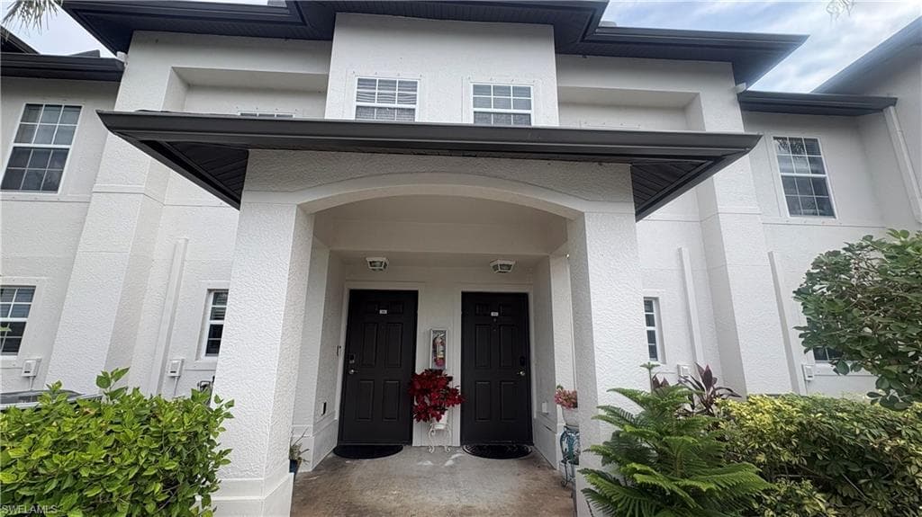9064 Gervais Cir #105, Naples, photo 3