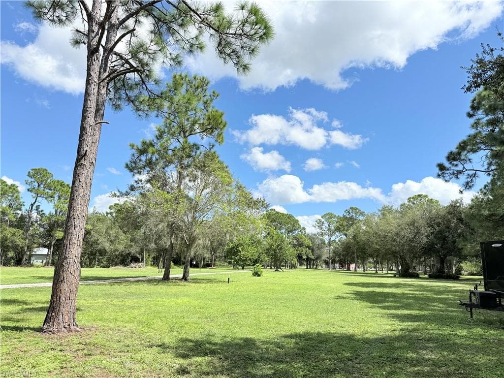 17021 Shelby Ln, North Fort Myers, photo 2