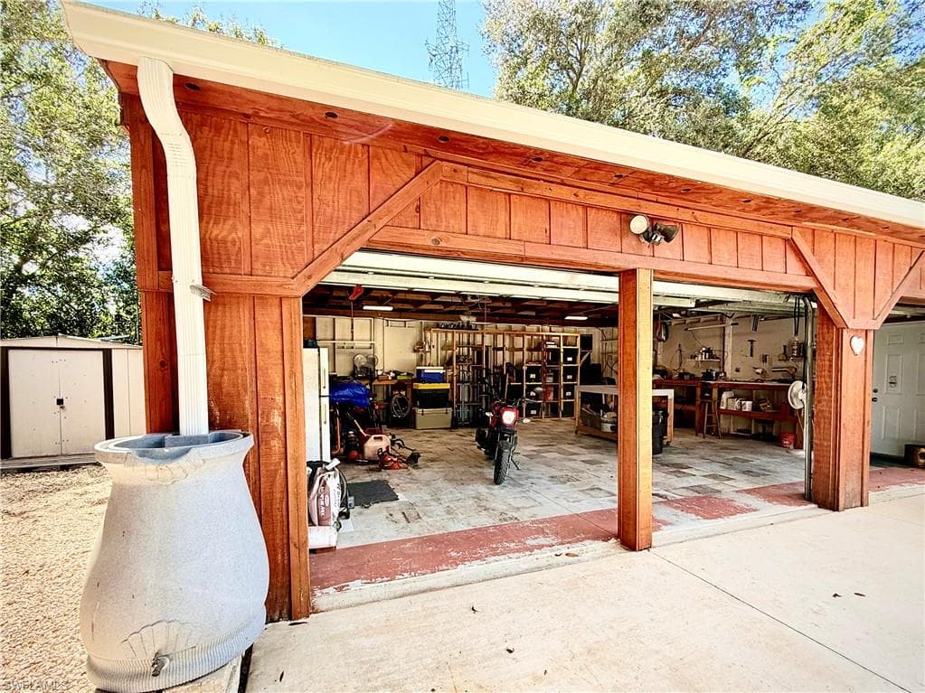 17021 Shelby Ln, North Fort Myers, photo 3