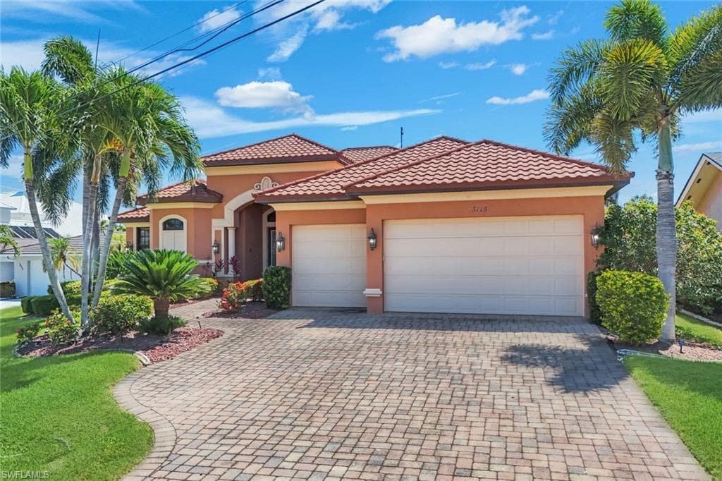 3115 22nd Pl, Cape Coral