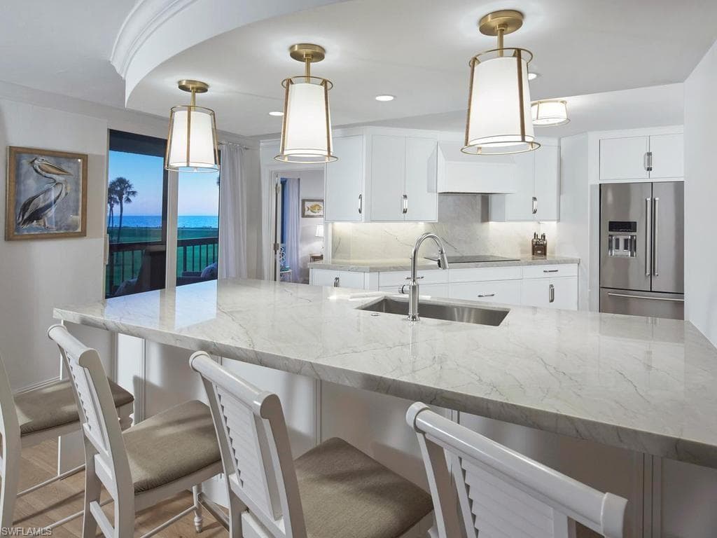 4551 Gulf Shore Blvd #204, Naples, photo 3