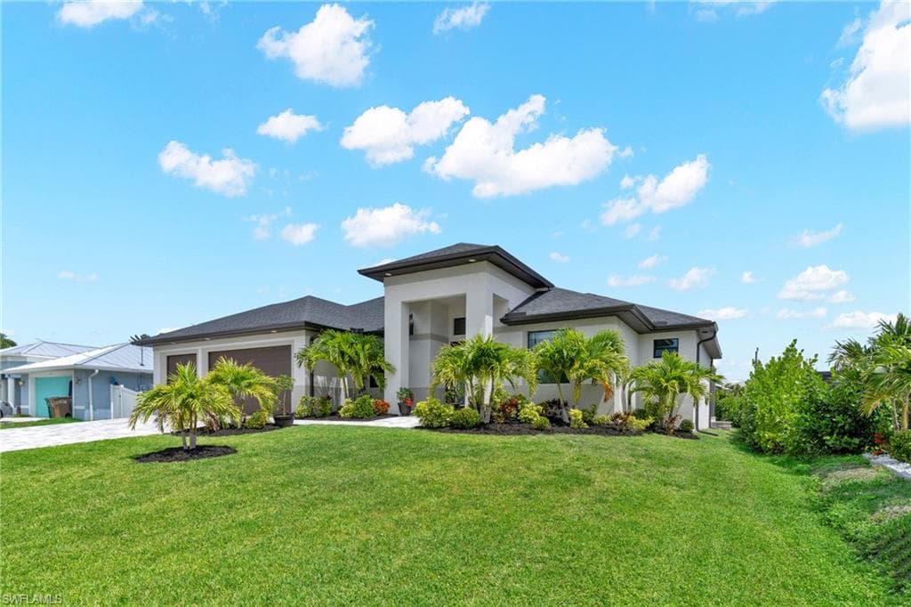 2827 32nd St, Cape Coral, photo 2