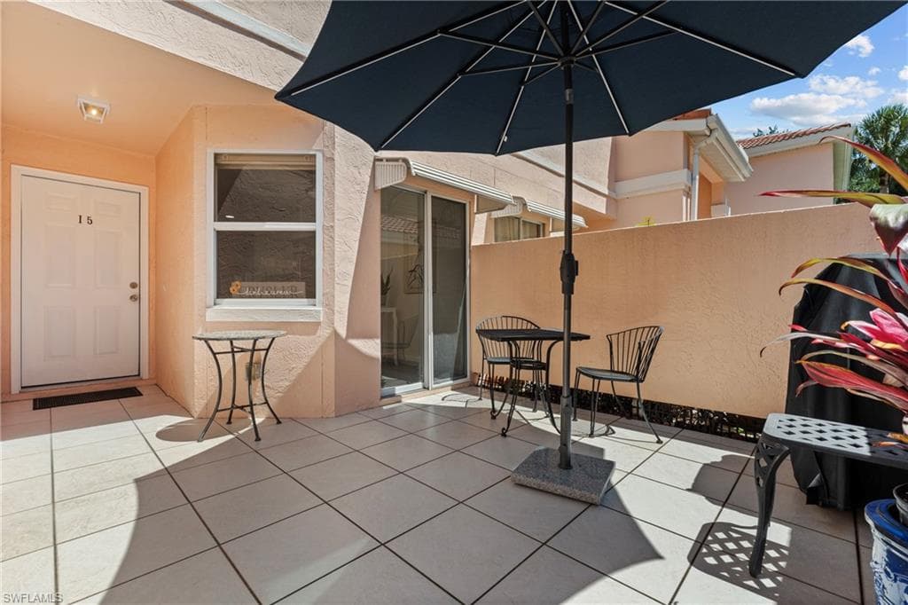 732 Woodshire Ln #i5, Naples, photo 2