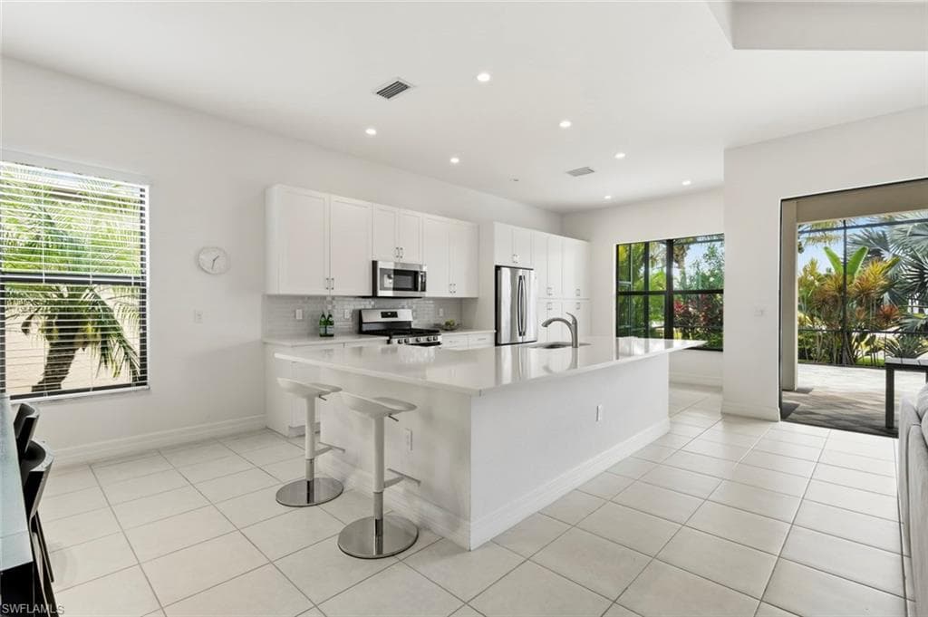4715 Kensington Cir, Naples, photo 2
