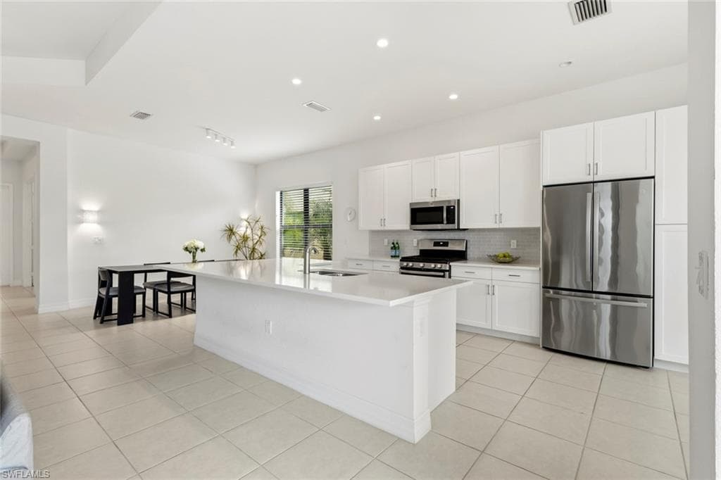 4715 Kensington Cir, Naples, photo 3