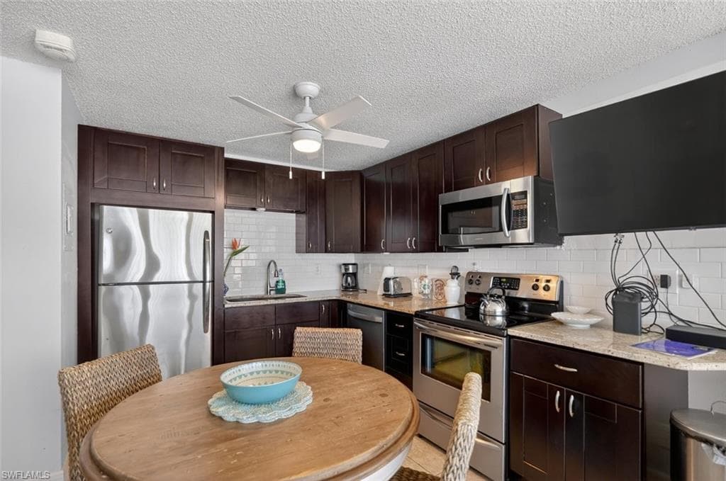 7330 Estero Blvd #702, Fort Myers Beach, photo 3