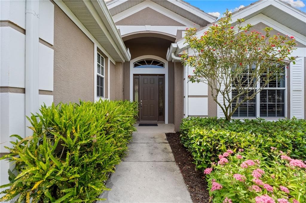 1717 Winding Oaks Way, Naples, photo 3